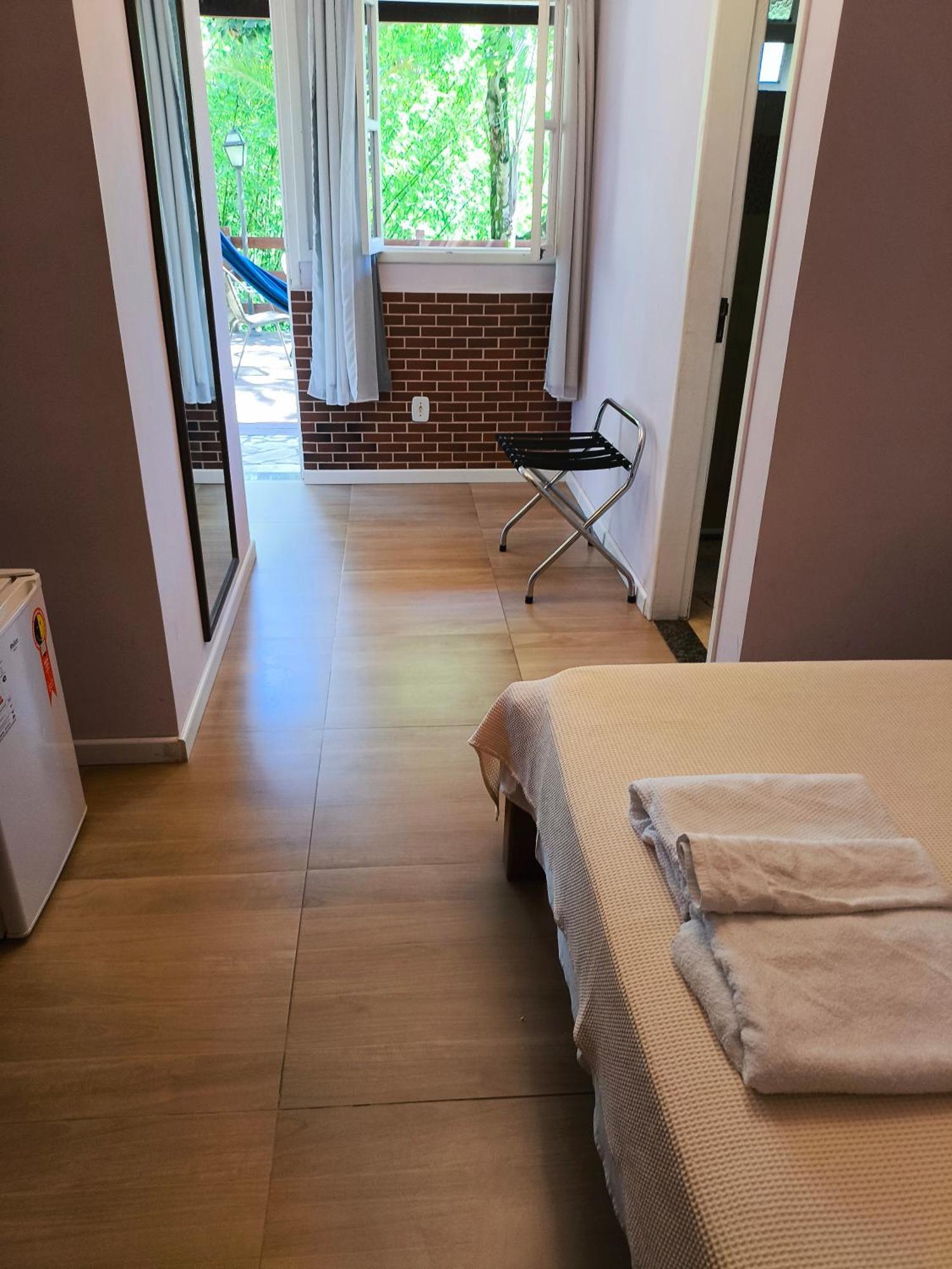 Flats Com Deque, Cozinha E Churrasqueira Conservatória Dış mekan fotoğraf