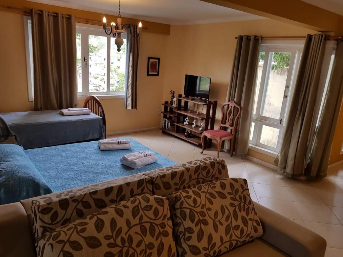 Flats Com Deque, Cozinha E Churrasqueira Conservatória Dış mekan fotoğraf